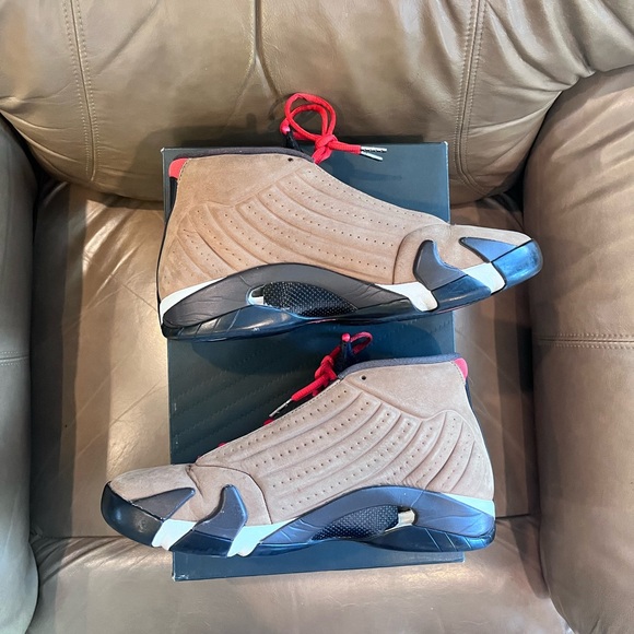 Air Jordan Retro 14 Winterized Mens Sneakers - Picture 3 of 7